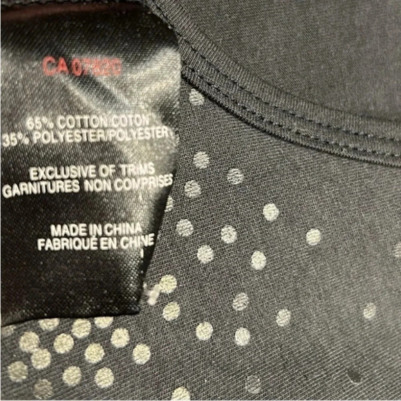 Y2K  vintage FILA  XS  fitted t shirt , NWT ,Black,beaded logo,large print - Picture 11 of 11